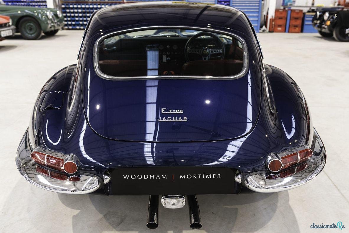 1967' Jaguar E-Type photo #1