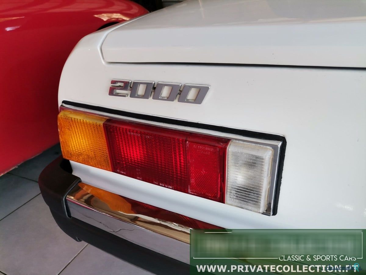1972' Alfa Romeo 2000 photo #2
