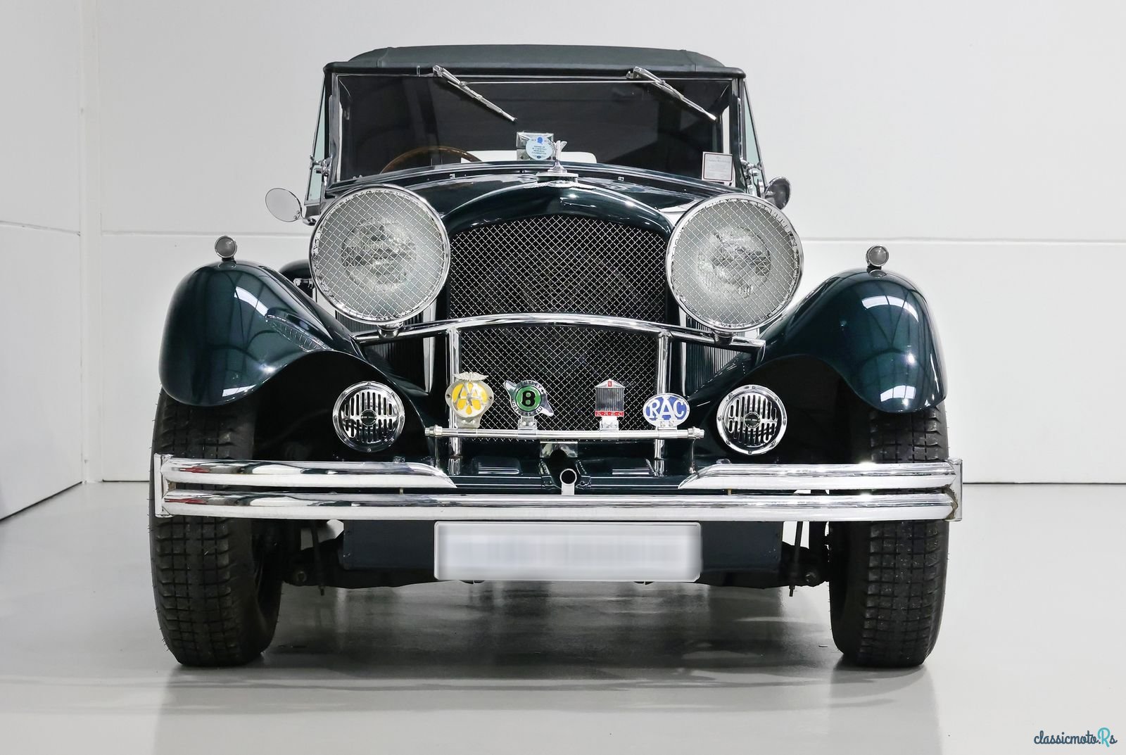 1950' Bentley photo #2