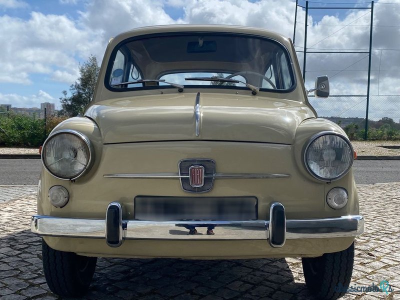 1968' Fiat 600 photo #1