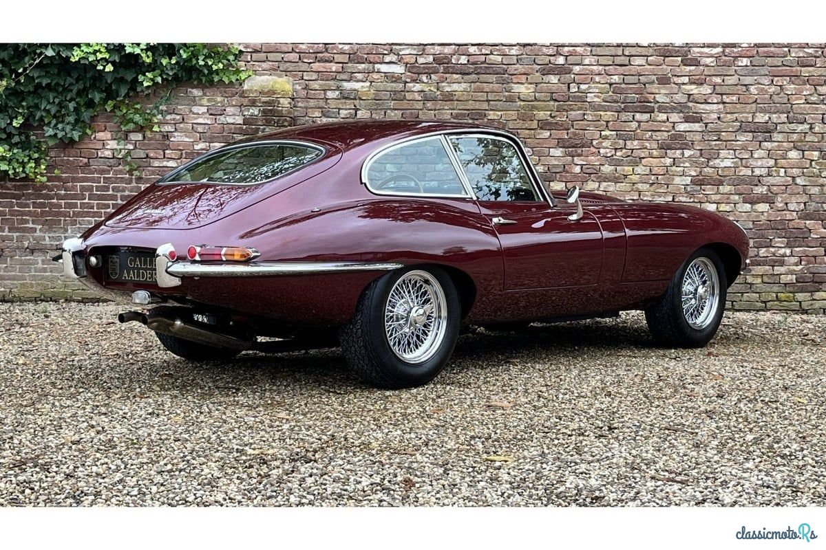 1964' Jaguar E-Type photo #2