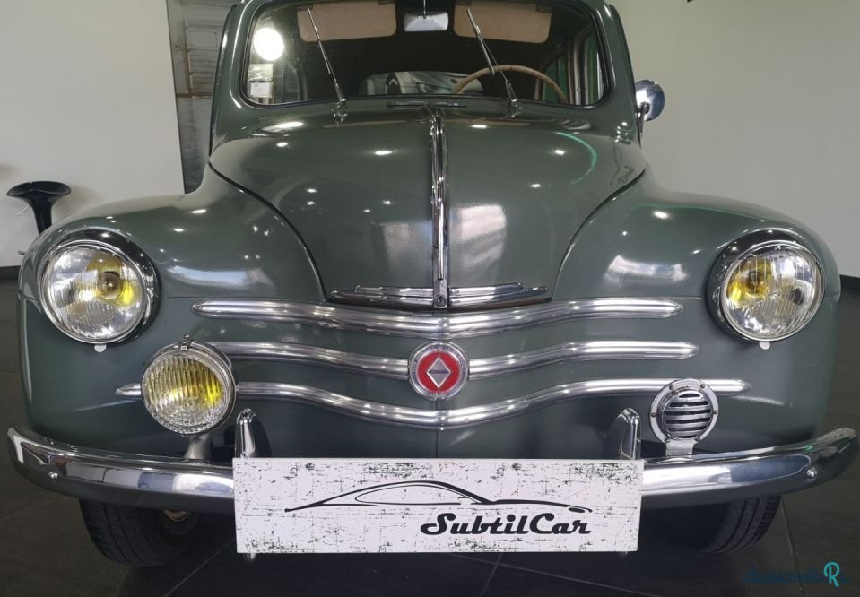 1954' Renault 4 photo #5