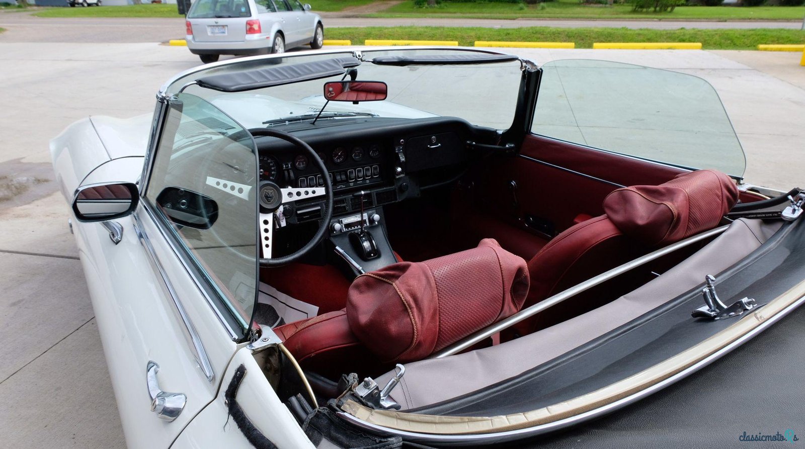 1972' Jaguar XK-E photo #4