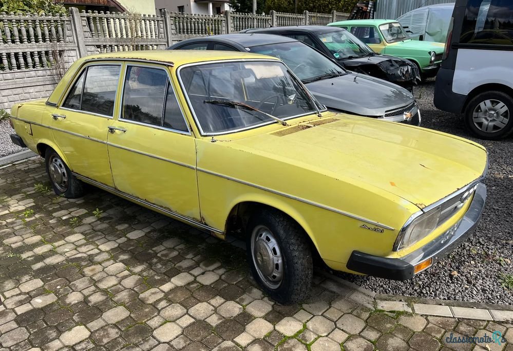 1975' Audi 100L photo #1