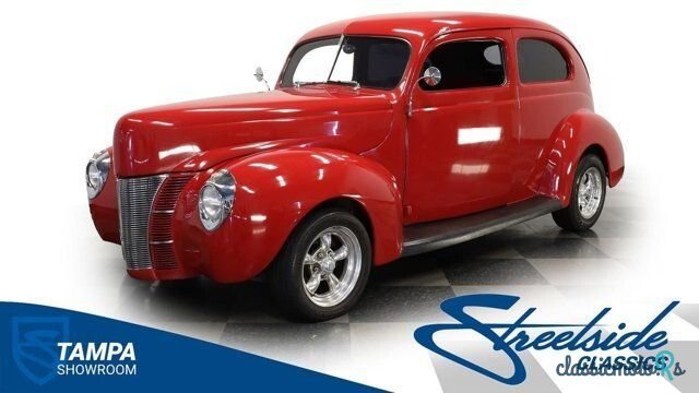 1940' Ford photo #1