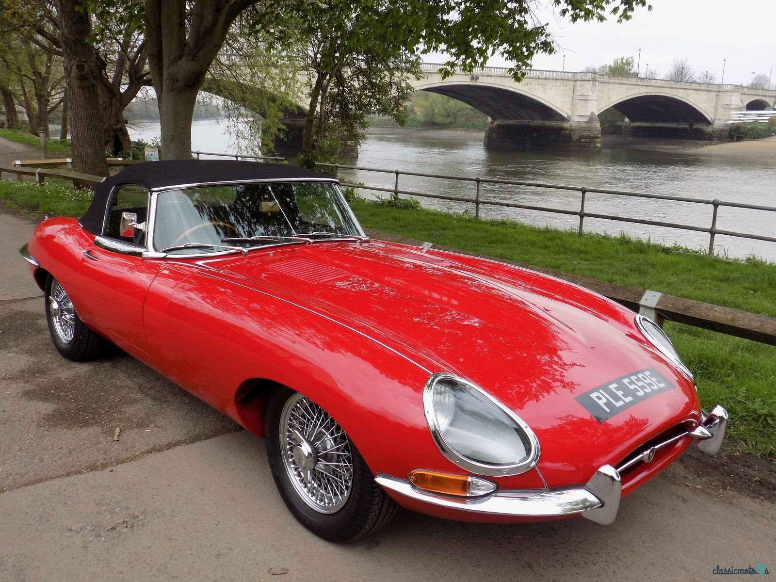 1967' Jaguar E-Type photo #1