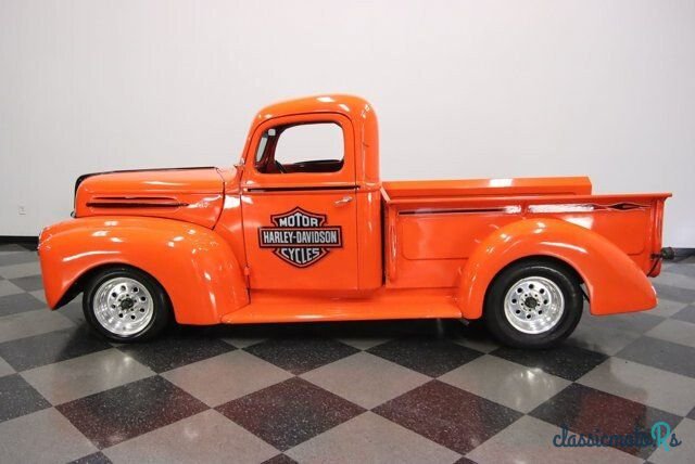 1946' Ford Pickup photo #1