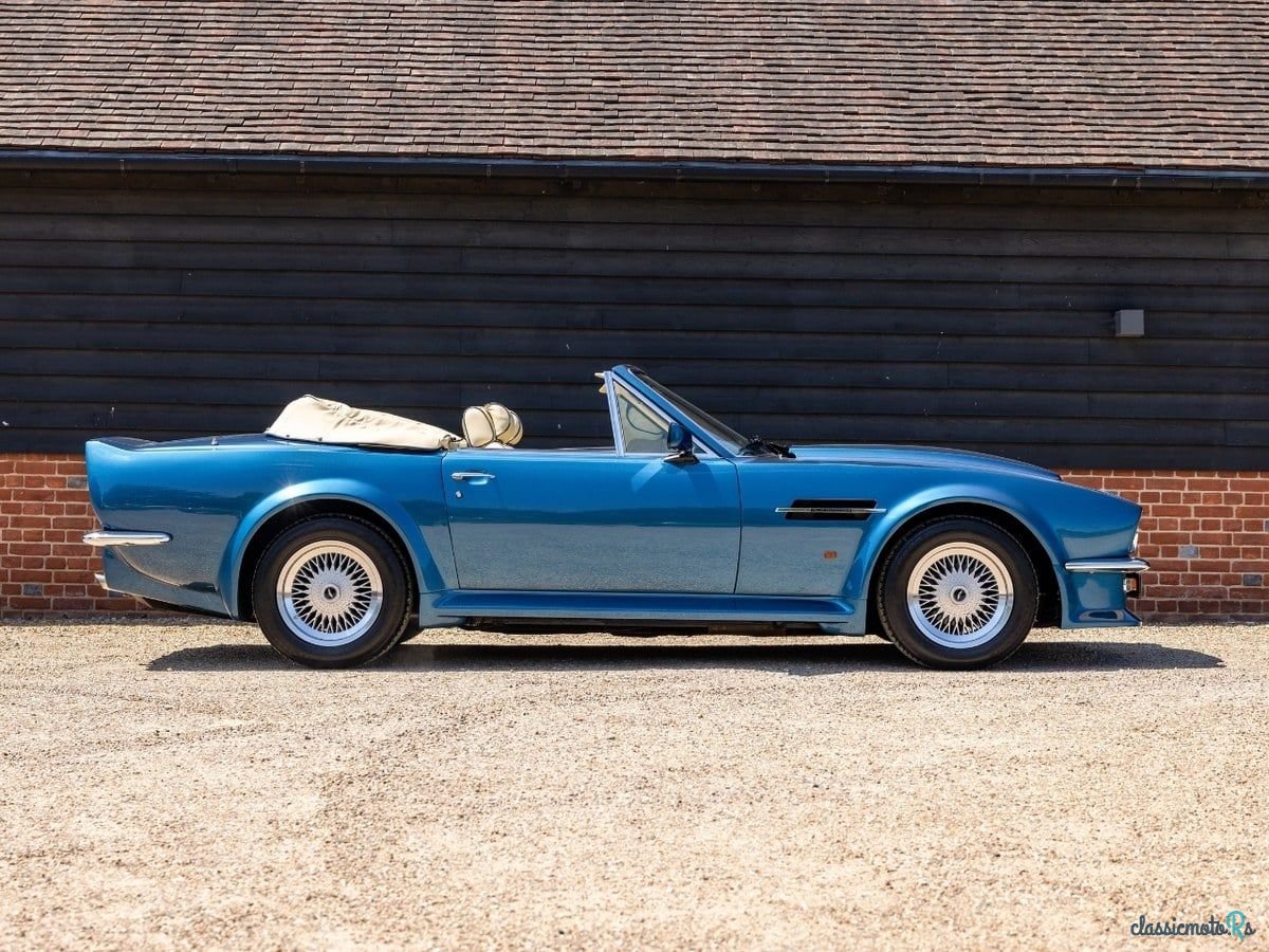 1989' Aston Martin V8 Volante photo #3