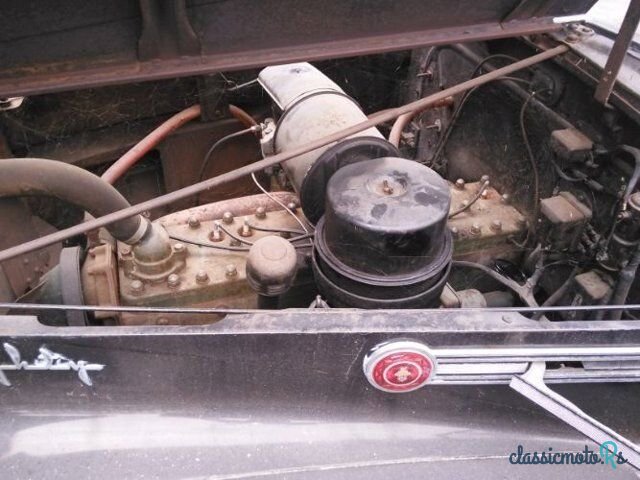 1941' Packard photo #6