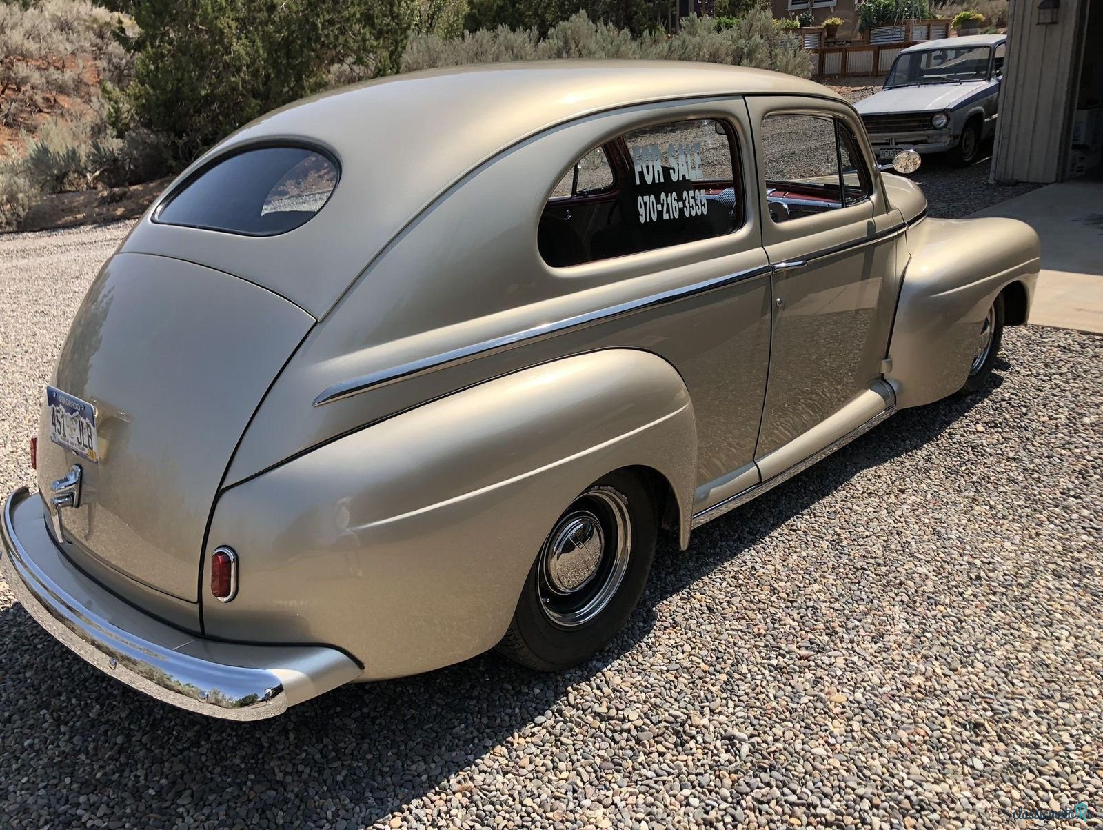 1948' Ford Super Deluxe photo #2