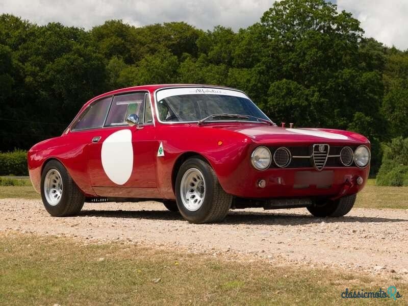 1971' Alfa Romeo 1750 photo #1