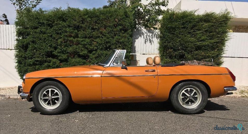 1974' MG MGB Roadster photo #4