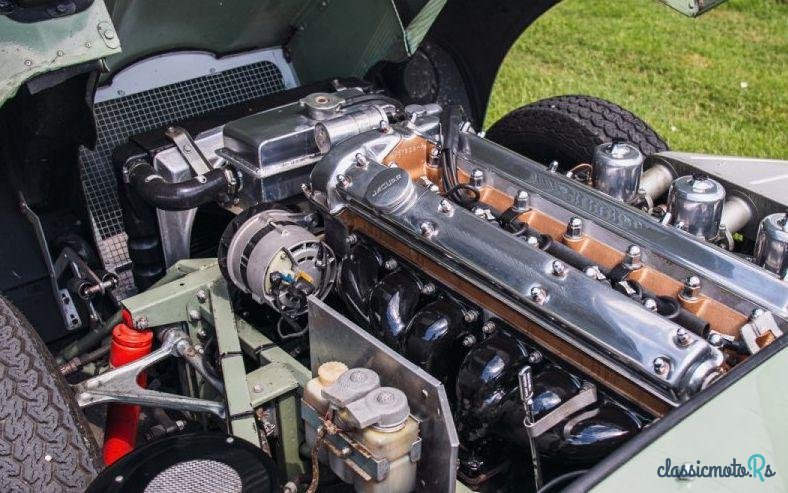 1967' Jaguar E-Type photo #1