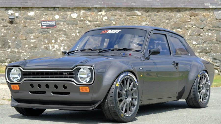 This Brand-New Ford Escort Costs More Than A Porsche 911 GT3
