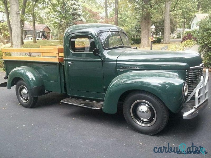 1948' International photo #1