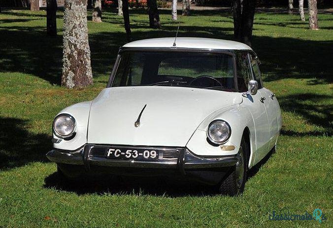 1966' Citroen Id-19 P Confort photo #1