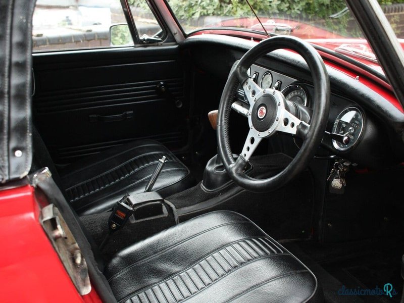 1973' MG Midget photo #5