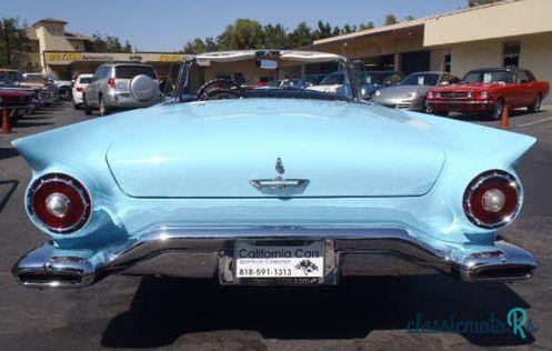 1957' Ford Thunderbird photo #4