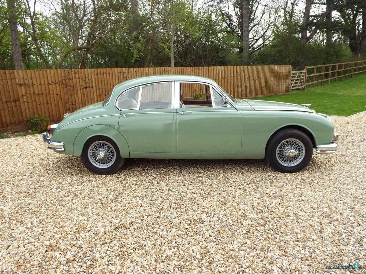 1967' Jaguar Mark 2 photo #1