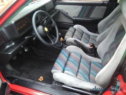 1988' Lancia Delta Intergrale photo #1
