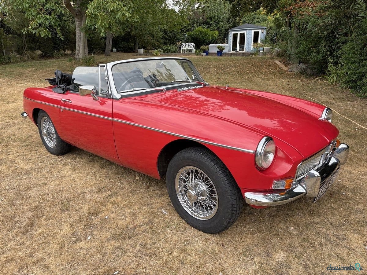 1966' MG MGB photo #1
