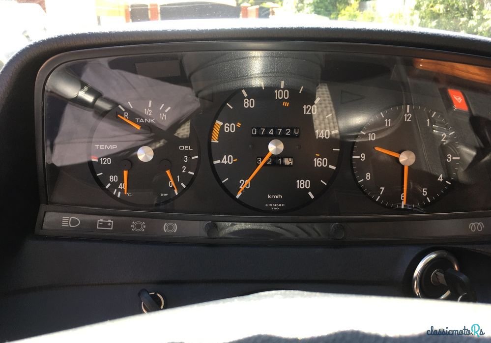 1978' Mercedes-Benz W123 photo #6