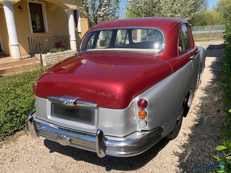 1962' Daimler Majestic Major photo #2