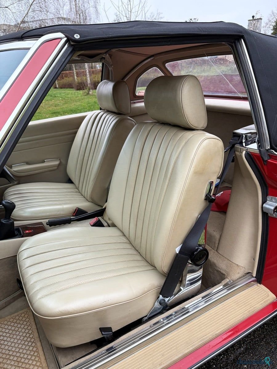 1985' Mercedes-Benz Sl Class photo #3
