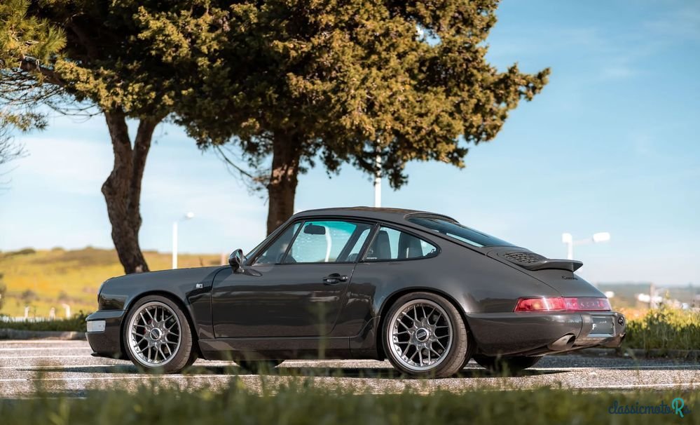 1989' Porsche 911 Carrera 4 photo #3