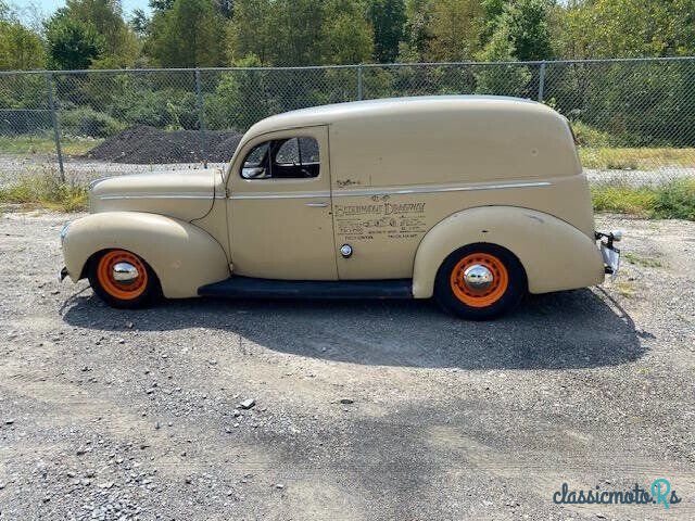 1941' Ford Sedan Delivery photo #2