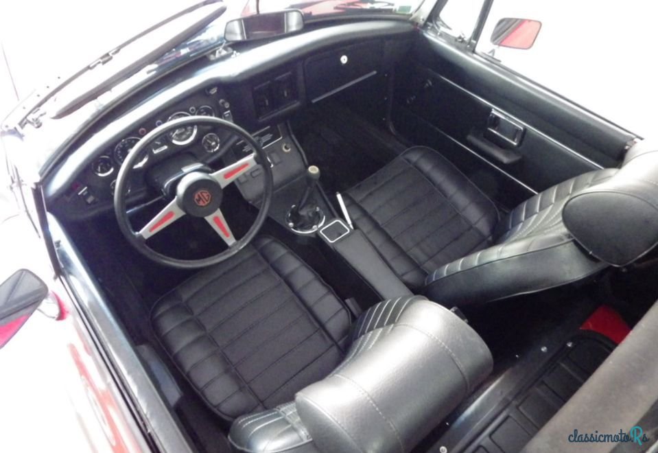 1974' MG MGB photo #6