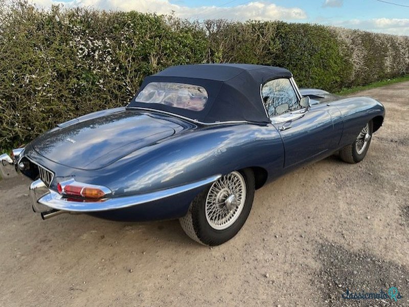 1961' Jaguar photo #4