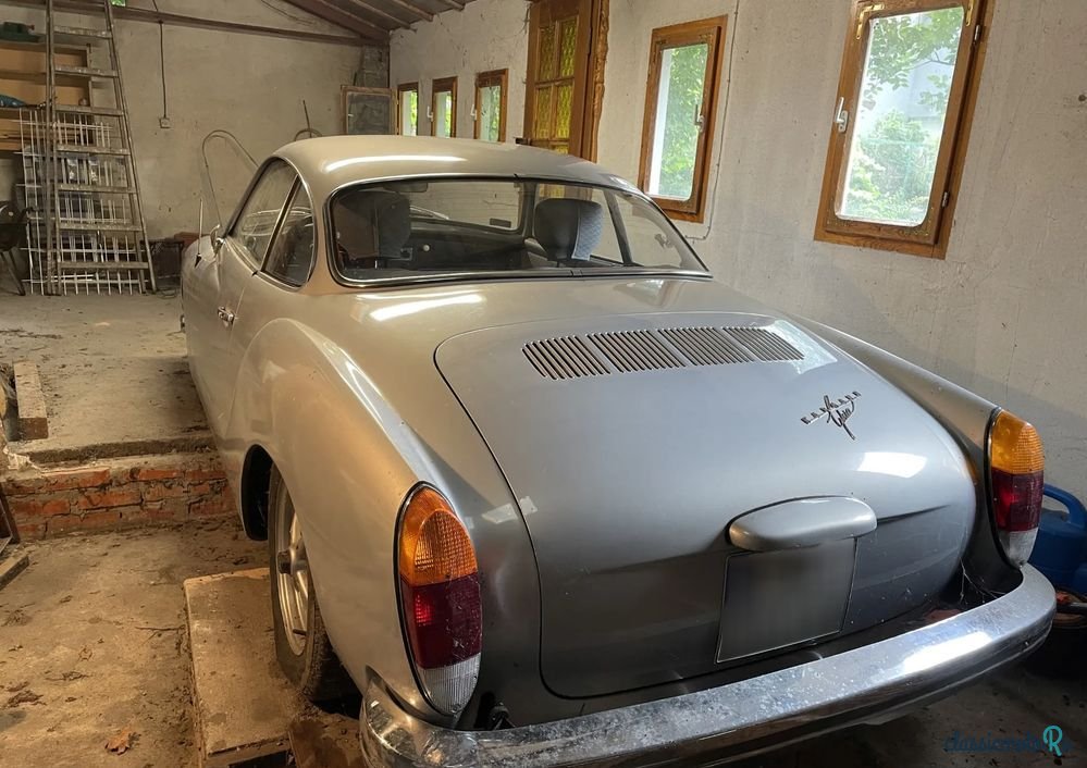 1964' Volkswagen Karmann Ghia photo #2