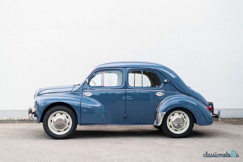 1957' Renault 4CV photo #2
