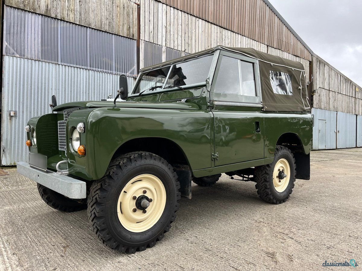1971' Land Rover Series 2A photo #1
