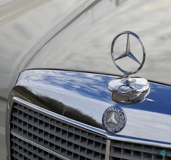 1969' Mercedes-Benz 250 photo #2