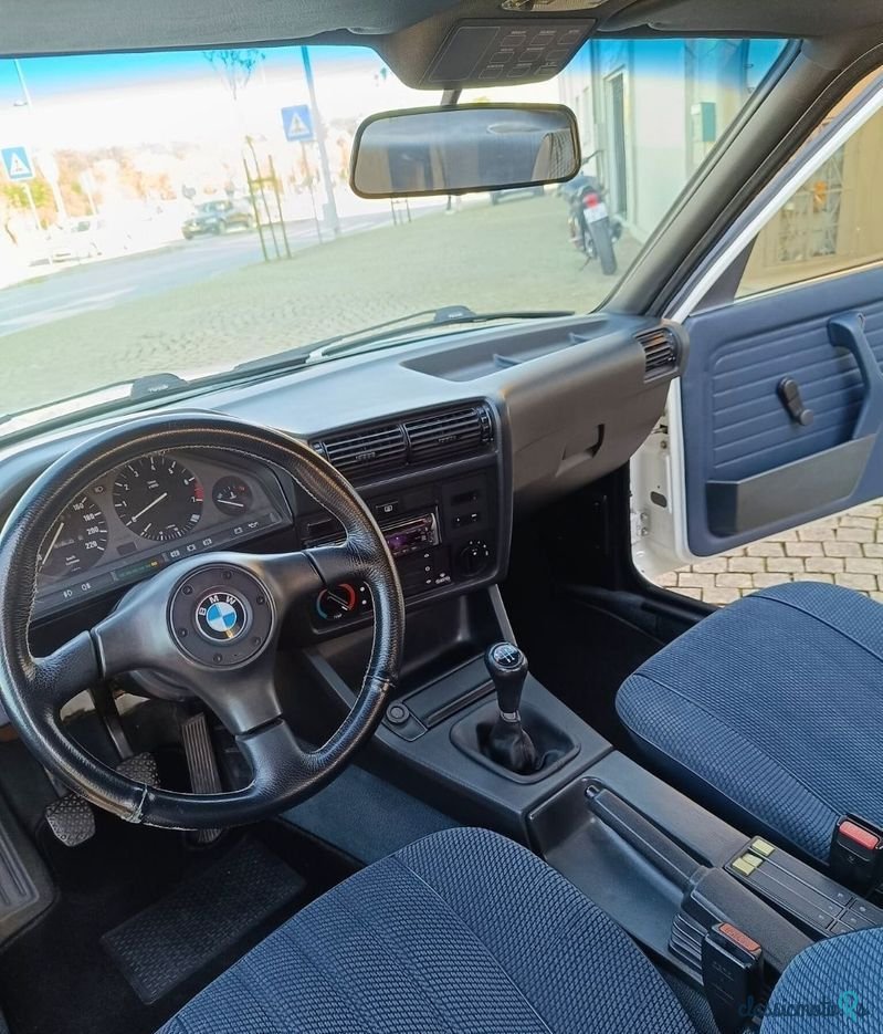 1984' BMW Série 3 photo #5