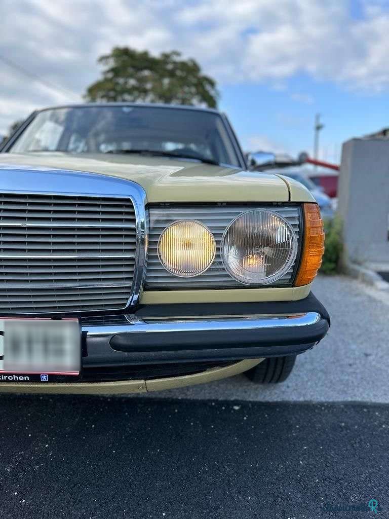 1977' Mercedes-Benz W123 photo #4