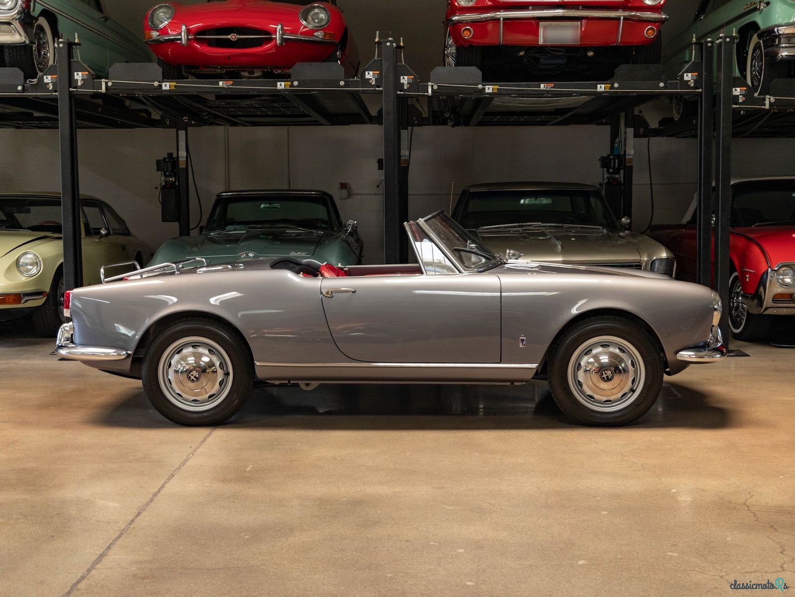 1960' Alfa Romeo Giulietta Veloce Spider photo #2