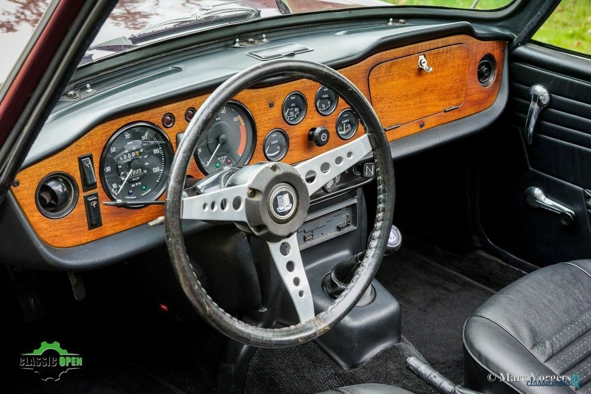 1969' Triumph TR6 photo #6