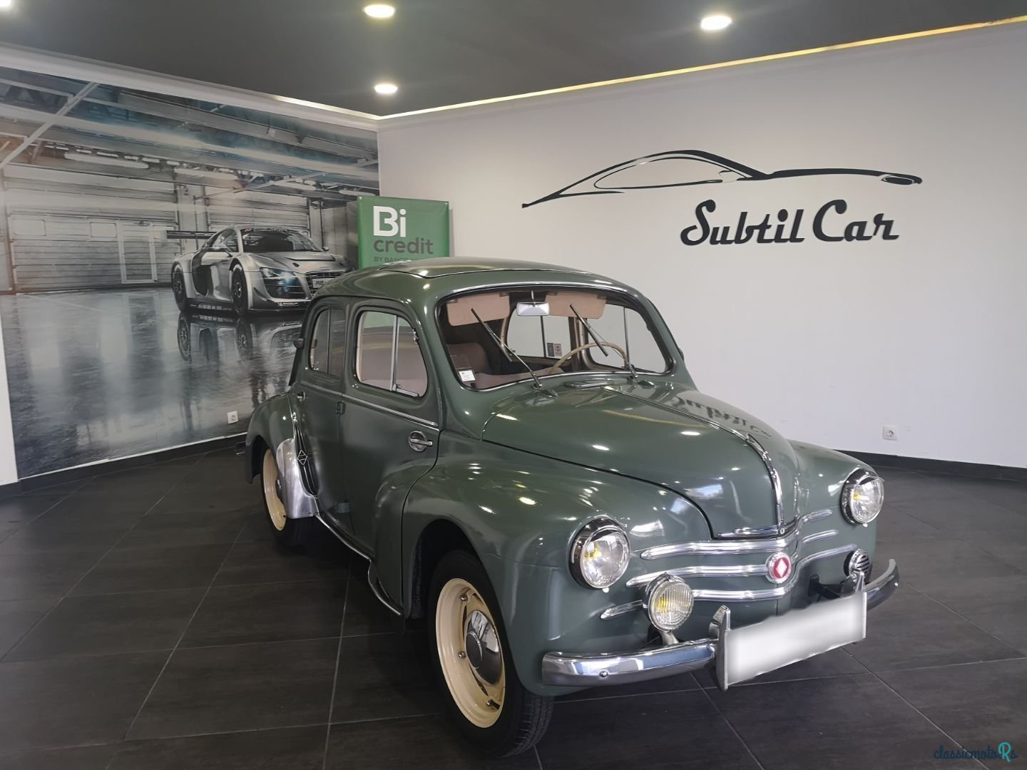 1954' Renault 4 photo #2