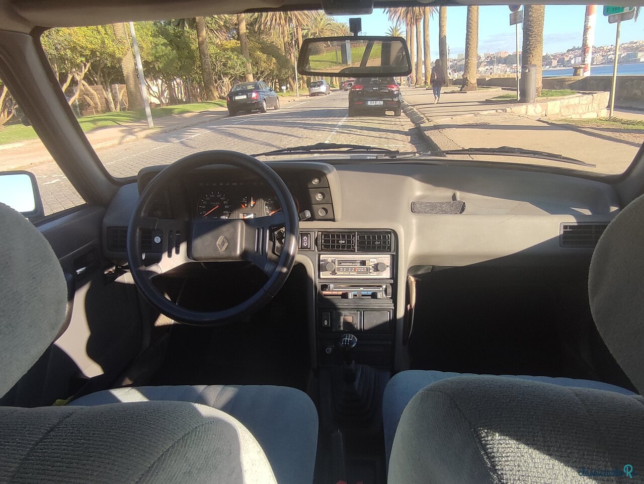 1983' Renault 18 GTX Break photo #7