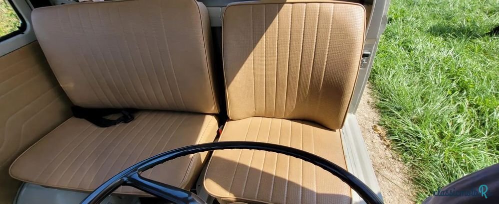 1968' Volkswagen Transporter photo #4