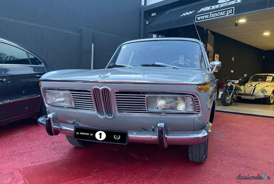 1968' BMW 2000 photo #3