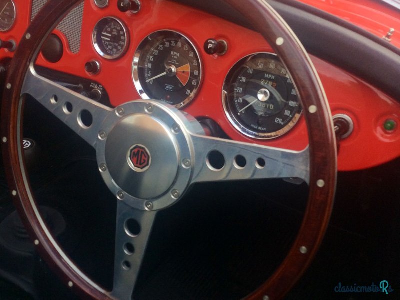 1957' MG Roadster photo #5