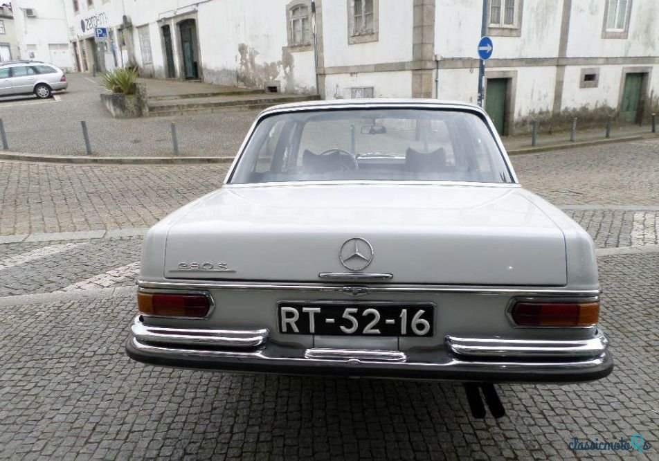 1970' Mercedes-Benz S-280 Sedan photo #6