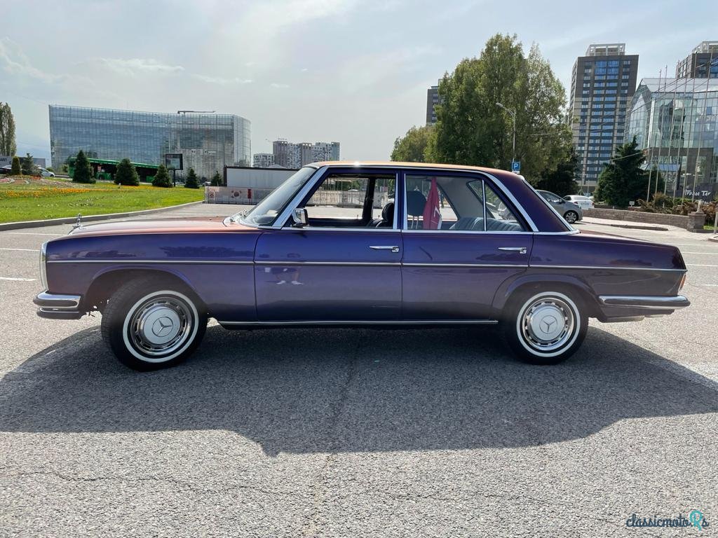 1974' Mercedes-Benz 280E photo #4