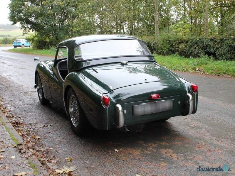 1958' Triumph TR3 photo #4