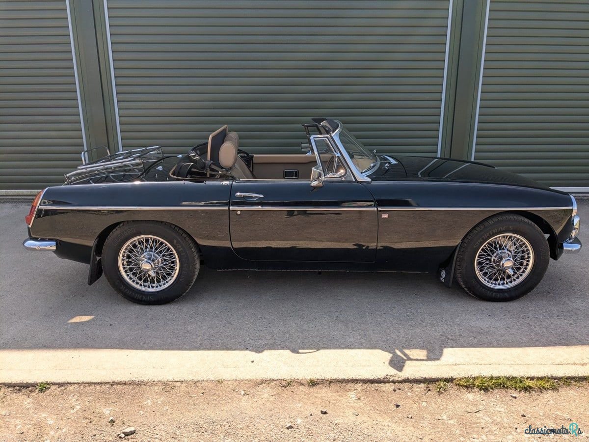 1968' MG MGB photo #1
