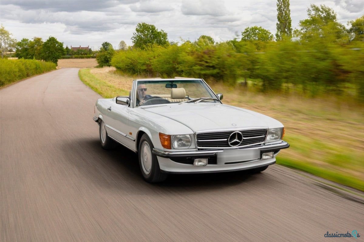 1989' Mercedes-Benz Sl Class photo #1